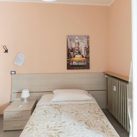Fare Bnb - Room & Breakfast Santa Maria เรจโจเอมิเลีย ภายนอก รูปภาพ