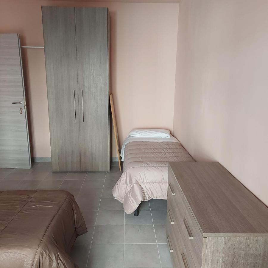 Fare Bnb - Room & Breakfast Santa Maria เรจโจเอมิเลีย ภายนอก รูปภาพ