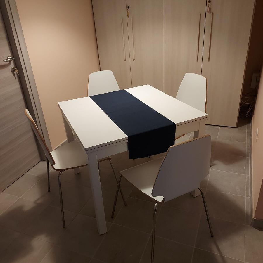 Fare Bnb - Room & Breakfast Santa Maria เรจโจเอมิเลีย ภายนอก รูปภาพ